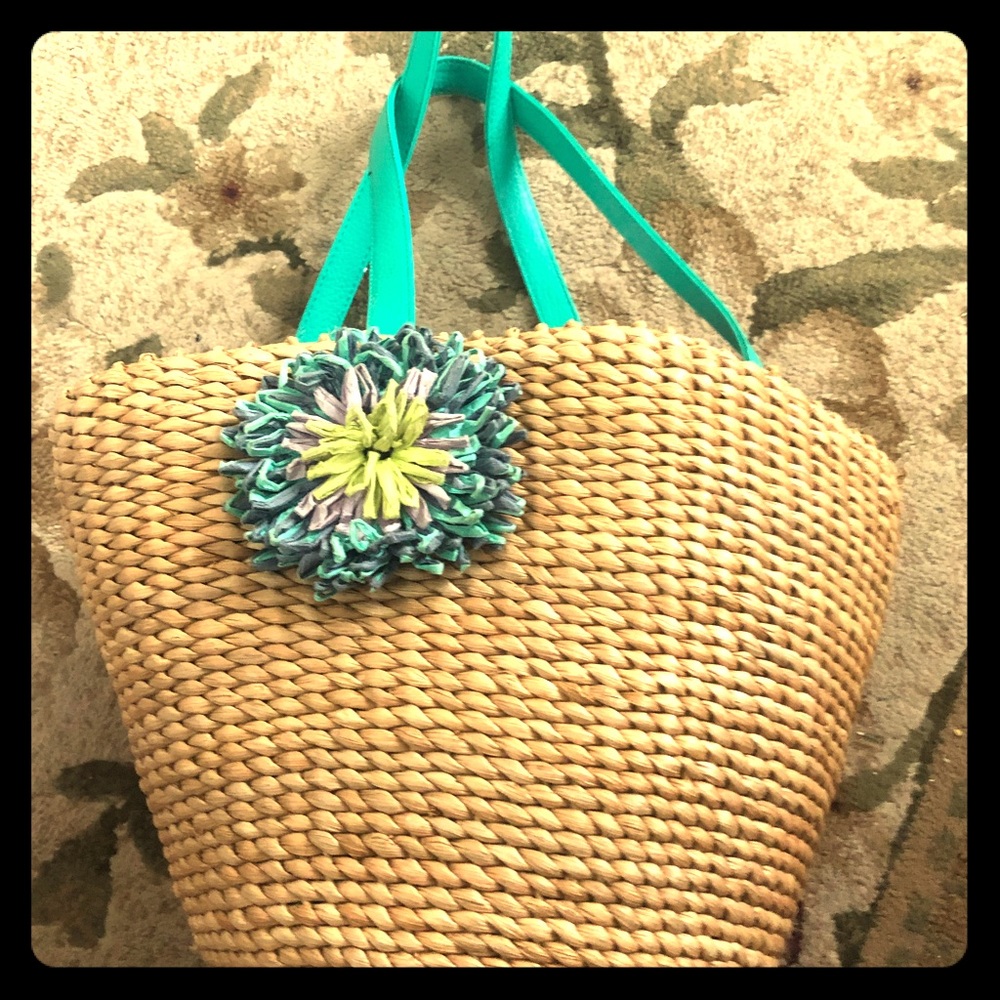 Summer straw purse